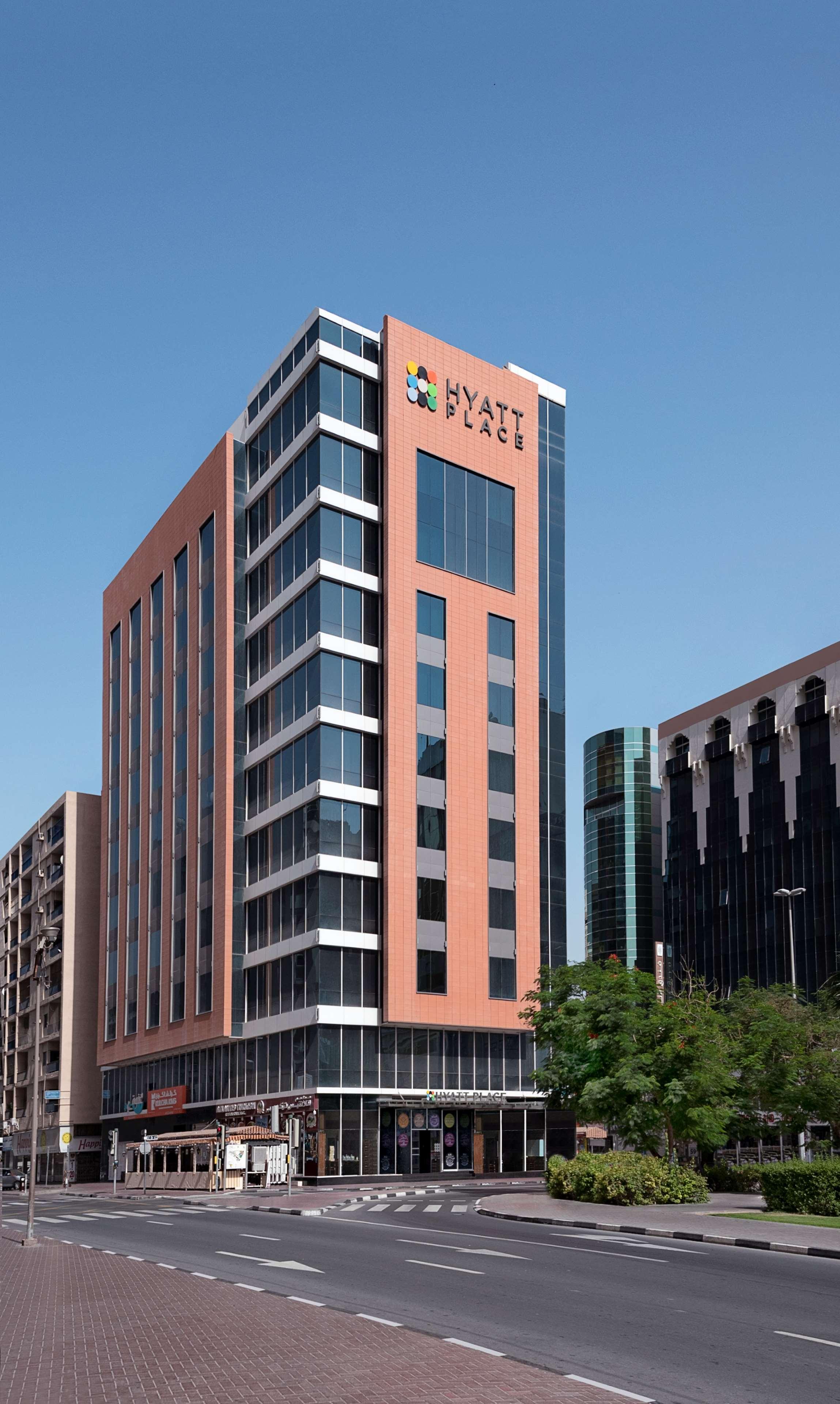 Hyatt Place Dubai Baniyas Square Exterior foto