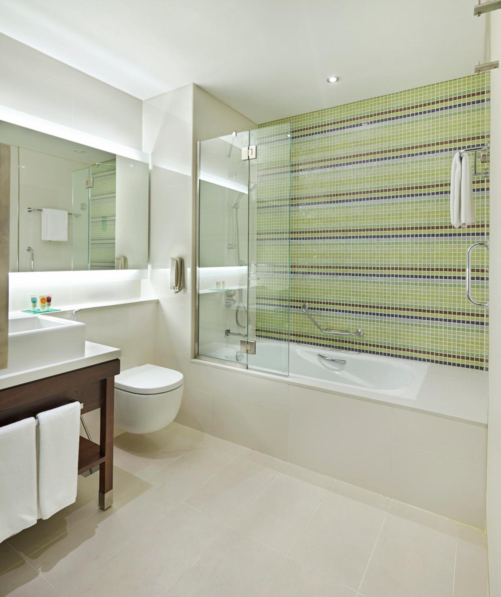 Hyatt Place Dubai Baniyas Square Exterior foto