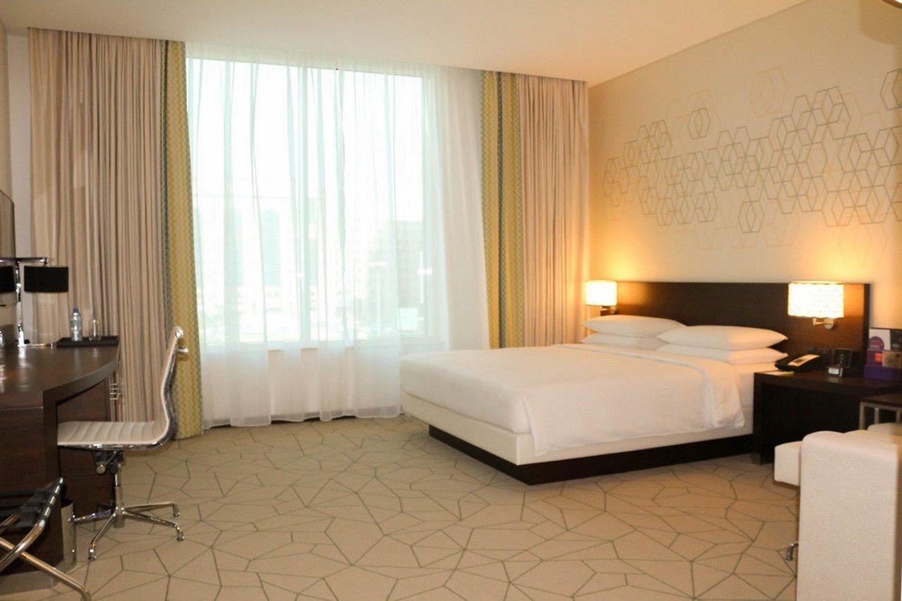Hyatt Place Dubai Baniyas Square Exterior foto