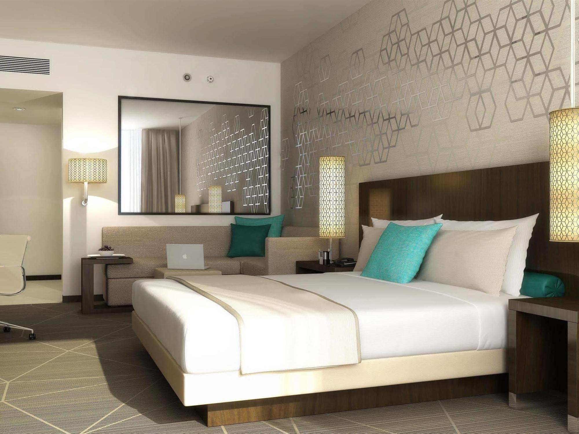 Hyatt Place Dubai Baniyas Square Exterior foto